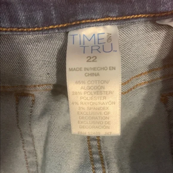 Women's Blue Jeans - Picture 2 of 5